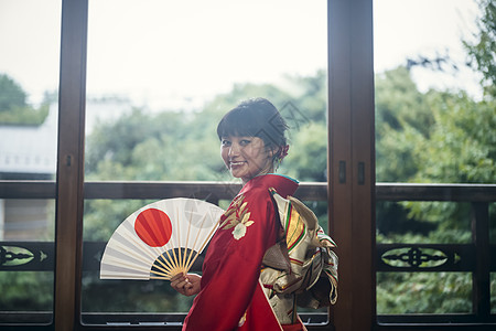 日式和服少女写真背景图片