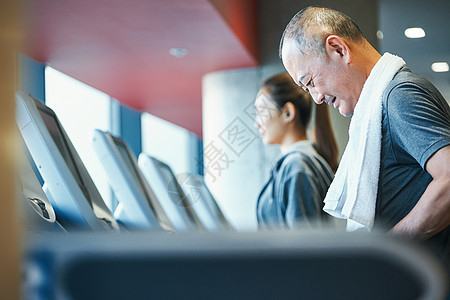 李智：申花给我们的压力非常大 大家都拼到了最后