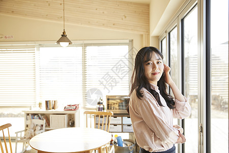 毒蛇新生代年轻女子生活咖啡馆大学生韩语图片