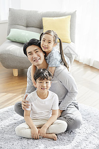评价地毯机器房子家人爸爸女儿儿子韩国人图片