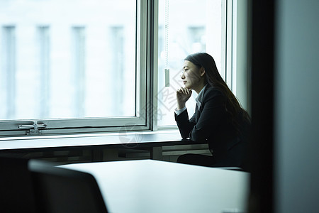 商务女士形象图片