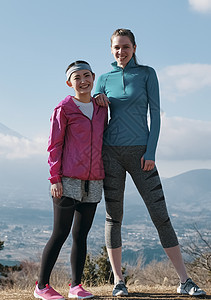 女人观光旅途fujisan外国女健身画象图片