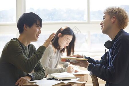 国际学校课堂自主学习背景图片