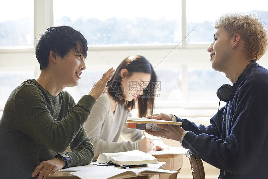 国际学校课堂自主学习图片