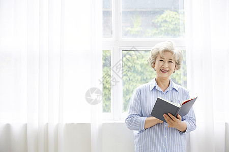 书神谕在内生活女人老人韩国人图片