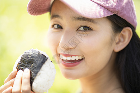 青春打工举重女农业午餐图片