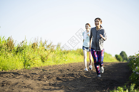 研修全身医疗服务女子运动装跑步图片