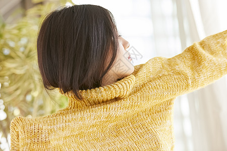 居家女人的生活方式图片