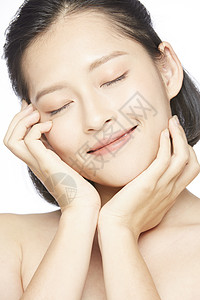 女性面部皮肤护理图片