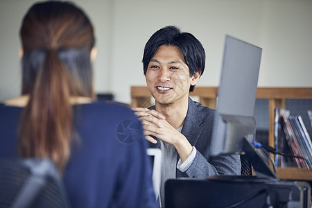 个人电脑商业笔记本电脑商务会议图片