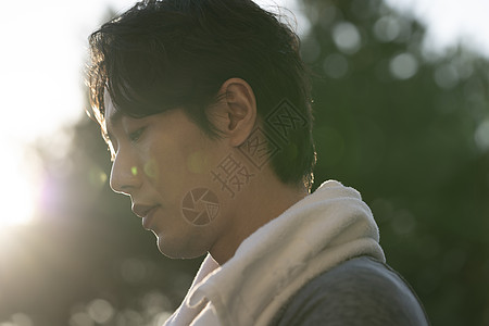 恩里克：面对10名球员龟缩防守的球队时，你的进攻会很困难