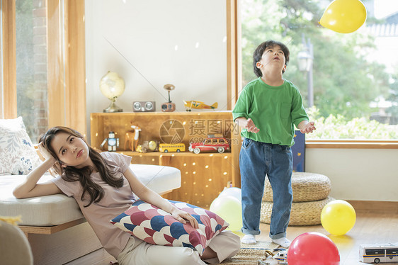 照顾好家庭主妇猴子生意生活方式养育方式图片