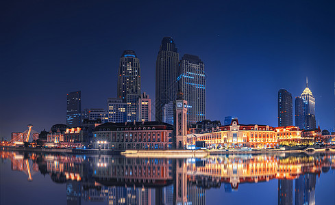 天津津湾广场城市建筑夜景图片