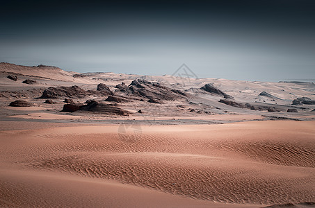 青海的戈壁雅丹和沙漠图片