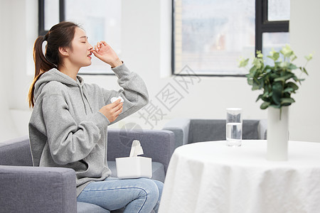 室内雾霾室内过敏性鼻炎的女性背景