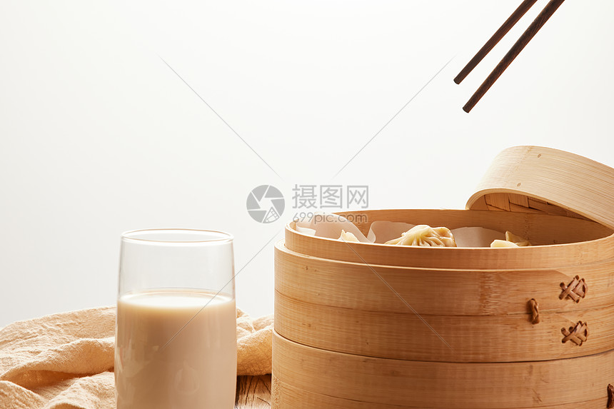 传统灌汤包美食图片