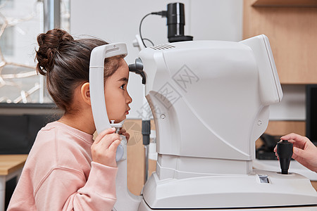 医疗检查小女孩检查视力问题背景