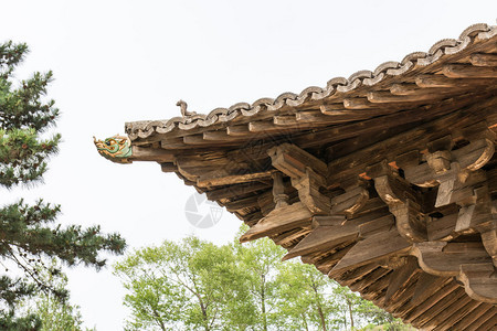 山西晋城佛光寺屋檐一角图片