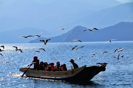 泸沽湖图片