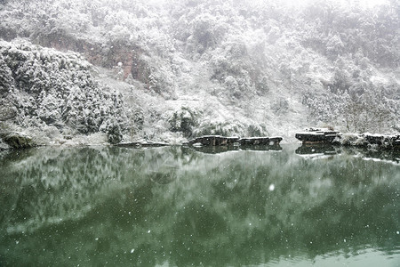 峨眉山雪景图片