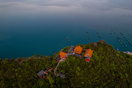 抚仙湖游船航拍抚仙湖禄充4A级风景区背景