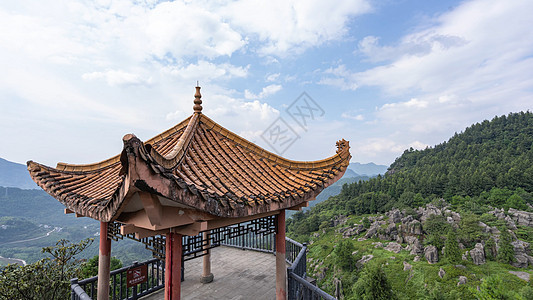 5a景区万盛石林龙鳞石海风景区香炉峰观景台图片