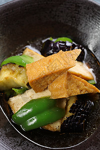 茄子豆腐日本木耳高清图片