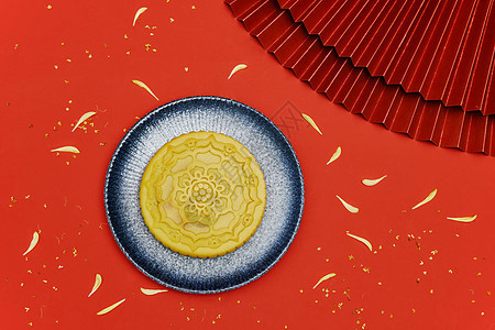 中式传统中秋大月饼图片