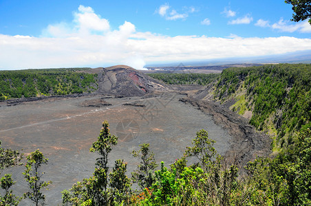 这张照片拍摄了夏威夷大夏威夷岛火山公园的KilaueaIk图片