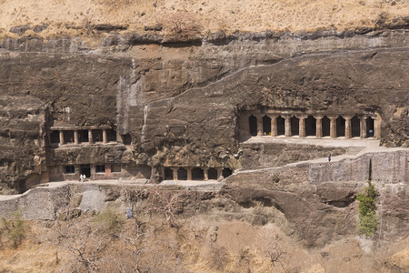 阿旃陀的古老佛教岩石寺庙图片