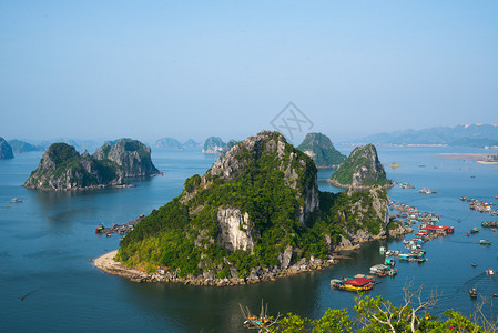 越南河隆湾美丽的图片