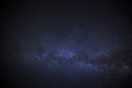 唯美的夜景星空银河背景