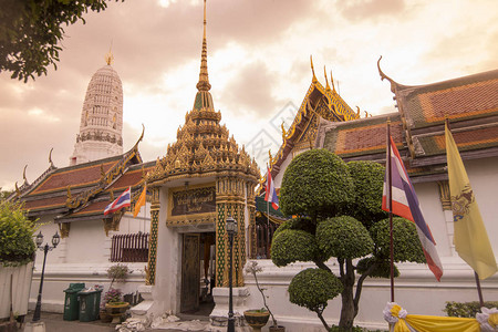 泰国曼谷市吞武里王朗的拉康古西塔兰寺高清图片