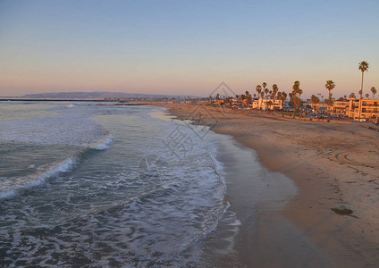加州圣迭戈郊外的海洋图片
