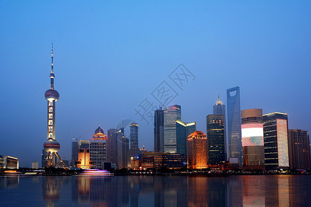 上海美丽的夜景在图片