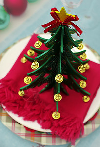 圣诞节和新年餐桌装饰图片