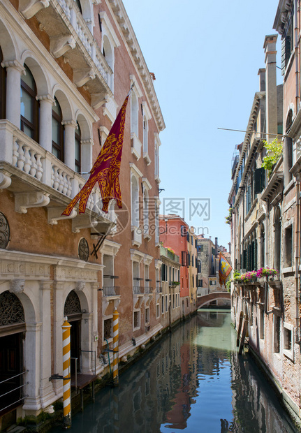 意大利威尼斯大运河的小运河图片