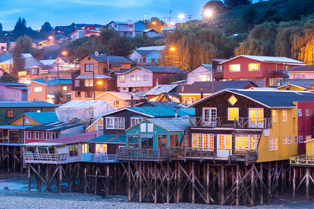 在智利南部Chiloe岛的Castro市中图片