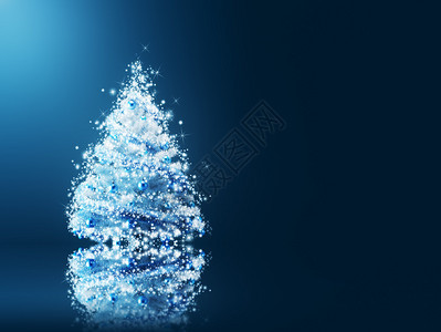 蓝色背景的圣诞节树Blue背景图片