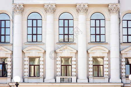 古代文艺复兴风格古典建筑的建筑和窗户图片