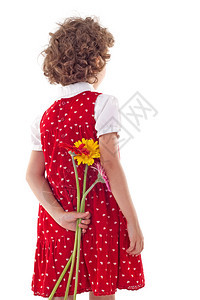穿着红裙子的可爱小女孩背上为母亲节藏花图片