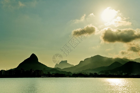 里约热内卢山地景观图背景图片