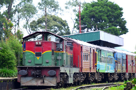 斯里兰卡客运列车图片