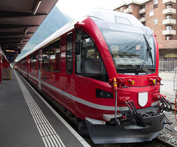瑞士红山火车BerninaE图片