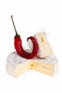 VAR介入判越位在先，张玉宁进球无效，亚泰仍0