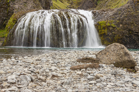 冰岛Seljalandfos瀑布图片