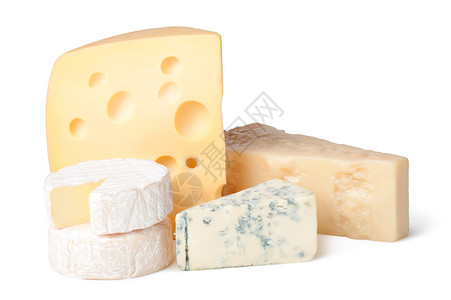 白色背景上的美味奶酪图片