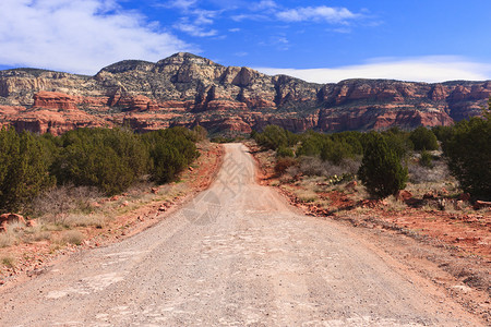 穿过沙漠的干网路距离亚利桑那州图片