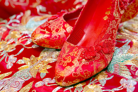 中文结婚鞋图片