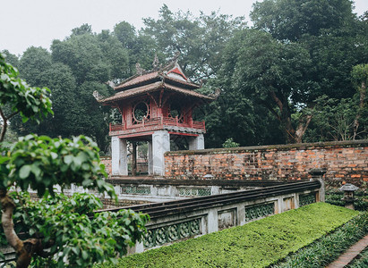 越南河内传统古老建筑结构的建图片